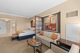 Lucky Gem Penthouse Suites at Signature