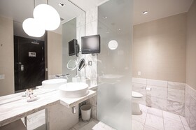 Palms Place by Strip View Suites