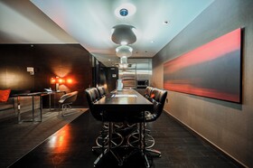 Palms Place by Strip View Suites
