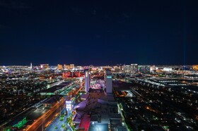 Palms Place by Strip View Suites