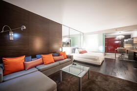 Palms Place by Strip View Suites