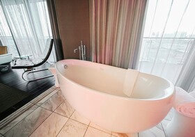 Palms Place by Strip View Suites