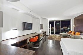 Palms Place by Strip View Suites