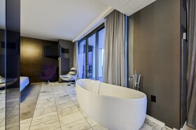 Palms Place by Strip View Suites