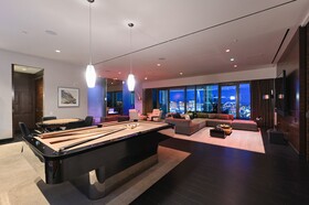 Palms Place by Strip View Suites