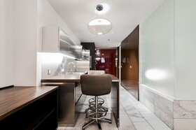 Palms Place by Strip View Suites