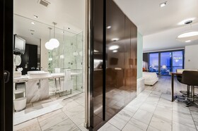 Palms Place by Strip View Suites