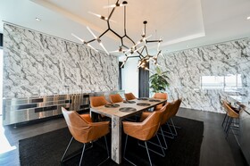 Palms Place by Strip View Suites