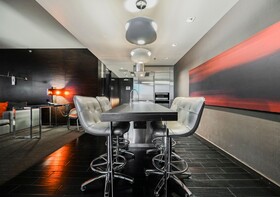 Palms Place by Strip View Suites