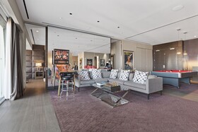 Palms Place by Strip View Suites