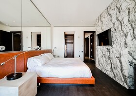 Palms Place by Strip View Suites