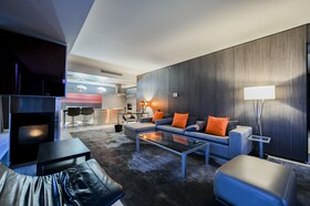 Palms Place by Strip View Suites