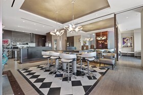 Palms Place by Strip View Suites