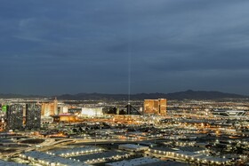Palms Place by Strip View Suites