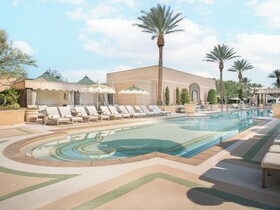 The Palazzo Prestige Club Lounge
