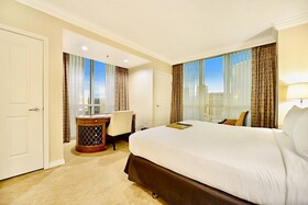 The Signature at MGM Grand by ABZ Hotels