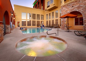 Holiday Inn Express Hotel & Suites Mesquite
