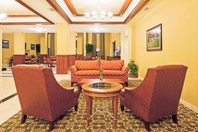 Holiday Inn Express Hotel & Suites Minden