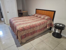 Branding Iron Motel