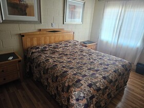 Branding Iron Motel
