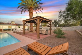 Tropicana Desert