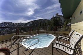 Holiday Inn Club Vacations Tahoe Ridge Resort
