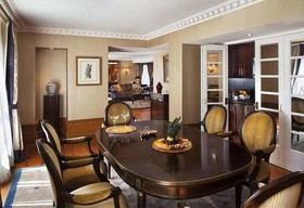Plaza Athenee