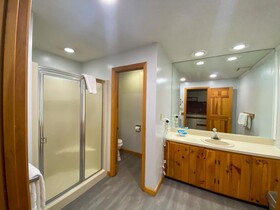 Travelodge by Wyndham Lincoln Near White Mountain