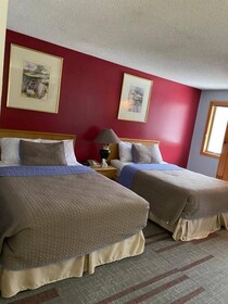 Travelodge by Wyndham Lincoln Near White Mountain