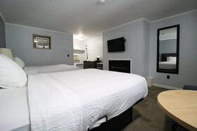 Travelodge by Wyndham Lincoln Near White Mountain