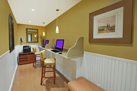DoubleTree by Hilton Nashua