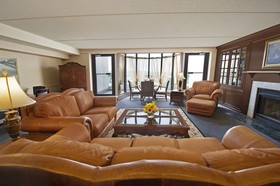 DoubleTree by Hilton Nashua