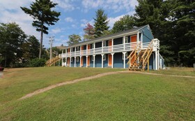 Yankee Clipper Inn