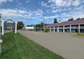 Yankee Clipper Inn