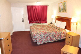 Highlander Motor Inn