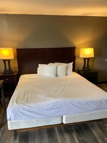 Tourist Inn