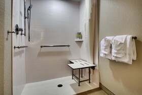Holiday Inn Express & Suites Atlantic City W Pleasantville