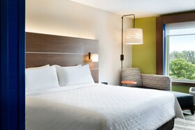 Holiday Inn Express & Suites Atlantic City W Pleasantville