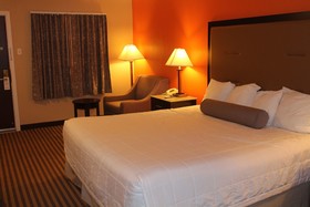 Travelodge by Wyndham Bellmawr