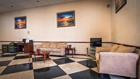 Travelodge by Wyndham Bellmawr