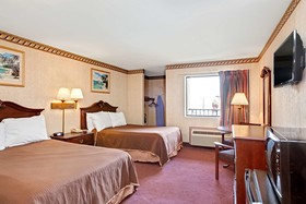 Howard Johnson by Wyndham Blackwood Near Philadelphia