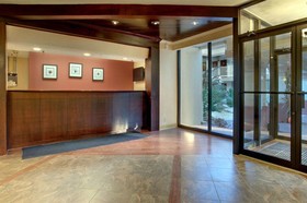 HomeTowne Studios by Red Roof Bordentown - McGuire AFB