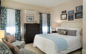 Carroll Villa Hotel