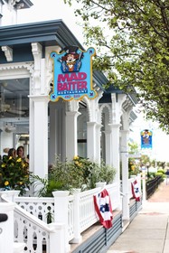 Carroll Villa Hotel