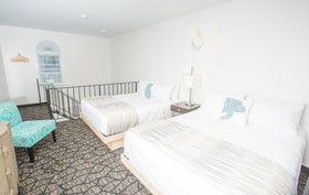 Periwinkle Inn