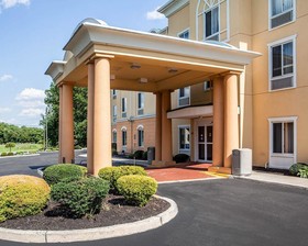 Comfort Inn & Suites
