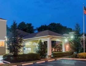 Days Inn & Suites by Wyndham Cherry Hill - Philadelphia