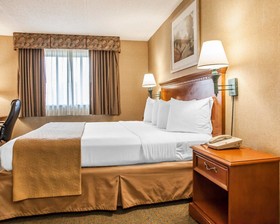 SureStay Plus Hotel by Best Western McGuire AFB Jackson