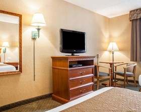 SureStay Plus Hotel by Best Western McGuire AFB Jackson