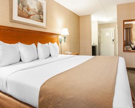 SureStay Plus Hotel by Best Western McGuire AFB Jackson